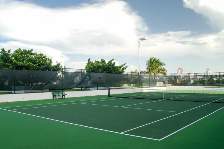 Miami : hôtel avec terrain de tennis